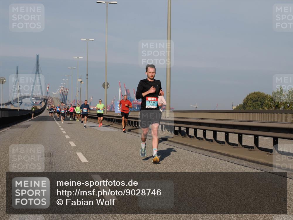 03.10.2025 - Köhlbrandbrückenlauf Fabian Wolf http://msf.ph/oto/9028746 03.10.2025 09:43:57 Position 3 1068 meine-sportfotos.de
