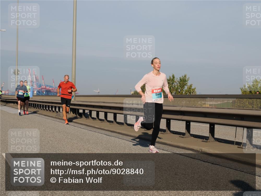 03.10.2025 - Köhlbrandbrückenlauf Fabian Wolf http://msf.ph/oto/9028840 03.10.2025 09:44:00 Position 3 1251 meine-sportfotos.de