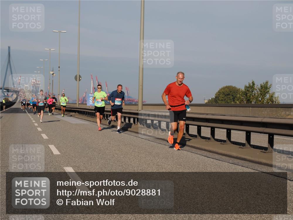 03.10.2025 - Köhlbrandbrückenlauf Fabian Wolf http://msf.ph/oto/9028881 03.10.2025 09:44:02 Position 3  meine-sportfotos.de