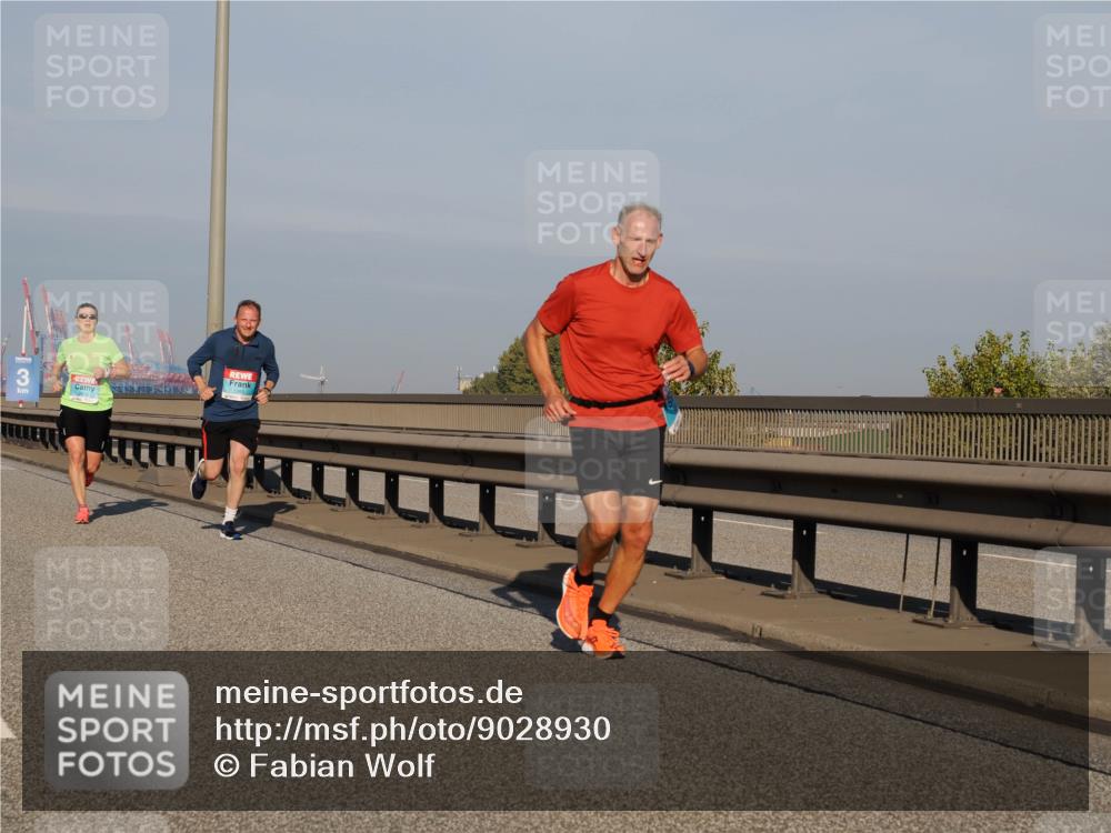 03.10.2025 - Köhlbrandbrückenlauf Fabian Wolf http://msf.ph/oto/9028930 03.10.2025 09:44:03 Position 3  meine-sportfotos.de