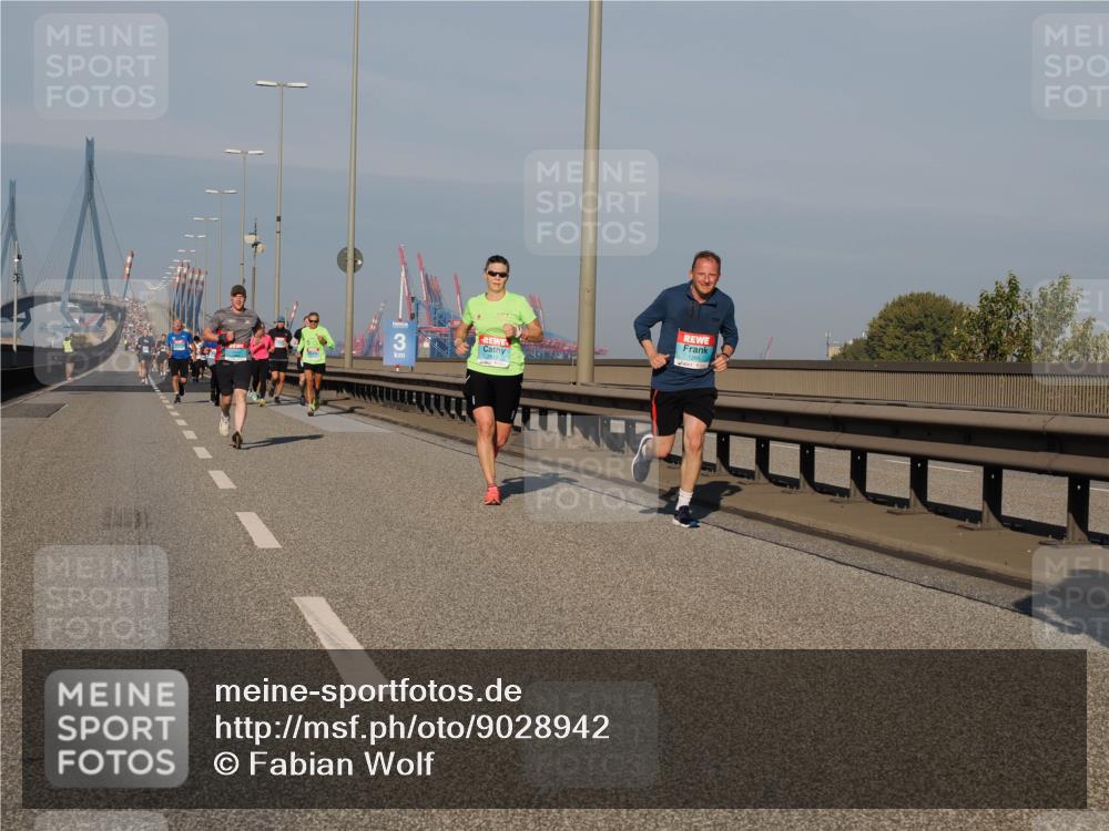 03.10.2025 - Köhlbrandbrückenlauf Fabian Wolf http://msf.ph/oto/9028942 03.10.2025 09:44:04 Position 3  meine-sportfotos.de