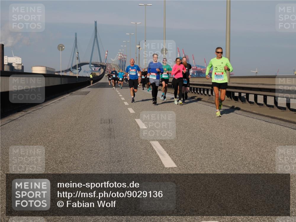 03.10.2025 - Köhlbrandbrückenlauf Fabian Wolf http://msf.ph/oto/9029136 03.10.2025 09:44:11 Position 3  meine-sportfotos.de