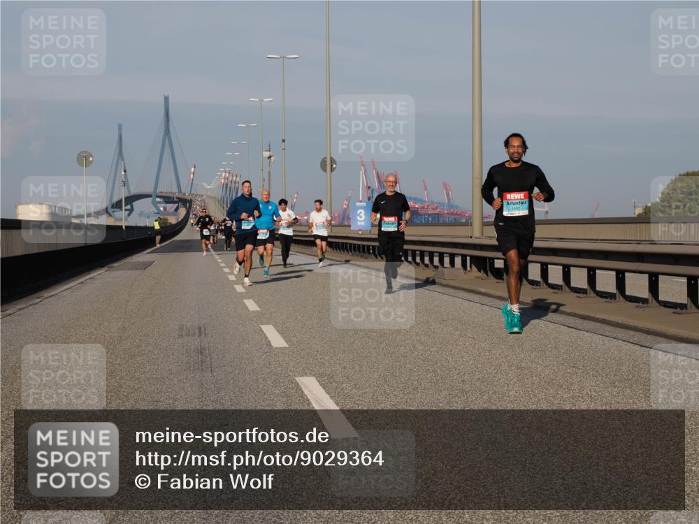 03.10.2025 - Köhlbrandbrückenlauf Fabian Wolf http://msf.ph/oto/9029364 03.10.2025 09:44:20 Position 3 1550 meine-sportfotos.de