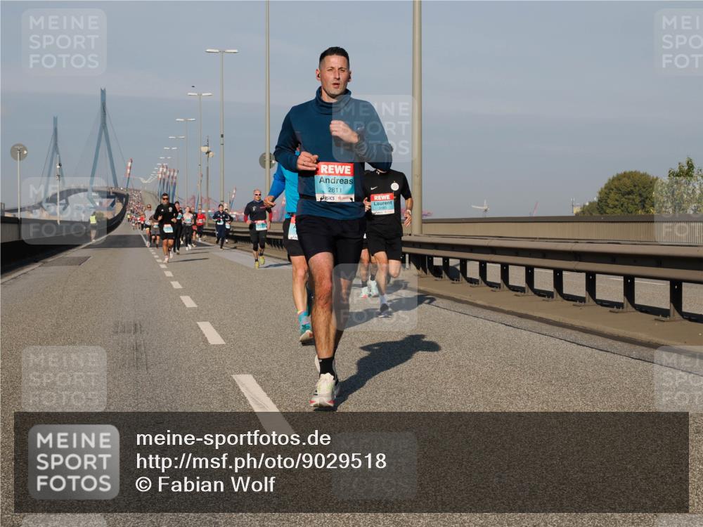 03.10.2025 - Köhlbrandbrückenlauf Fabian Wolf http://msf.ph/oto/9029518 03.10.2025 09:44:25 Position 3 2811 meine-sportfotos.de