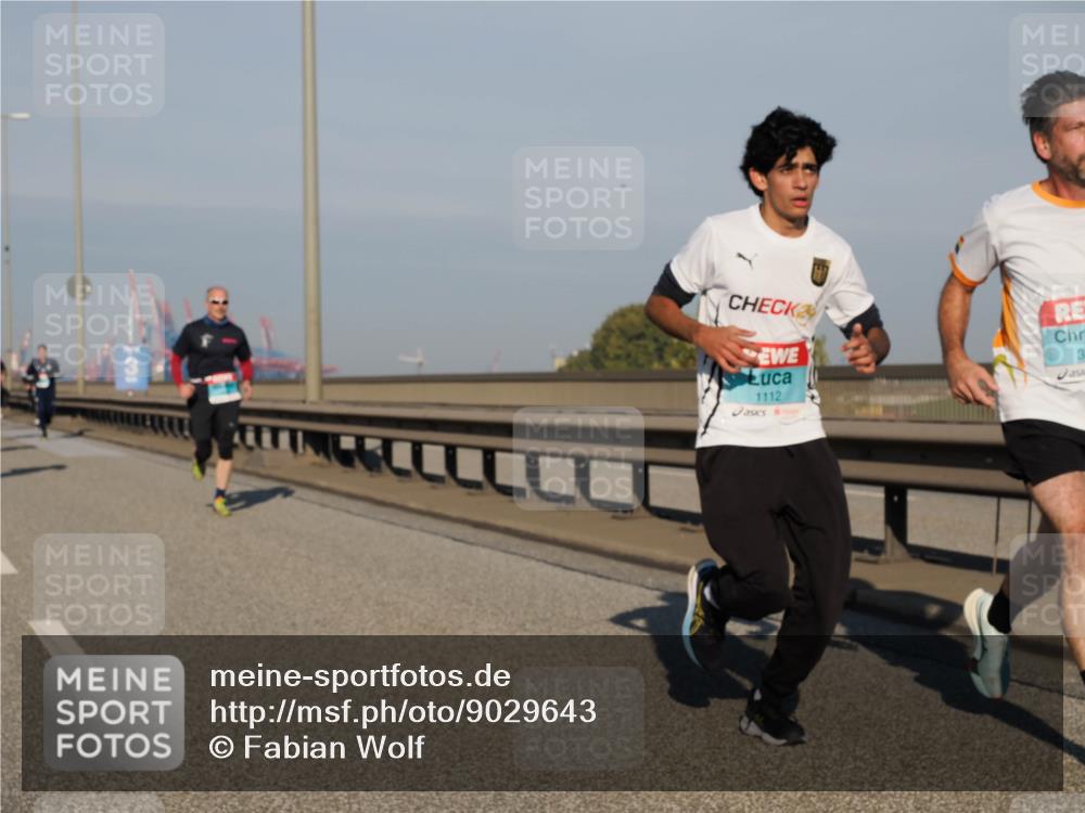 03.10.2025 - Köhlbrandbrückenlauf Fabian Wolf http://msf.ph/oto/9029643 03.10.2025 09:44:29 Position 3 1112, 3 meine-sportfotos.de
