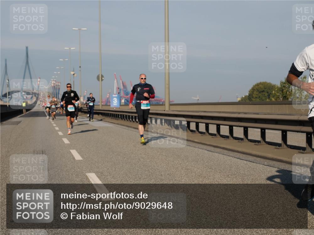 03.10.2025 - Köhlbrandbrückenlauf Fabian Wolf http://msf.ph/oto/9029648 03.10.2025 09:44:30 Position 3  meine-sportfotos.de