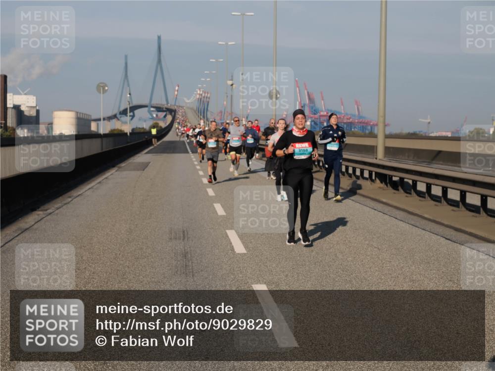03.10.2025 - Köhlbrandbrückenlauf Fabian Wolf http://msf.ph/oto/9029829 03.10.2025 09:44:36 Position 3  meine-sportfotos.de