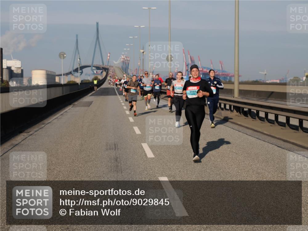 03.10.2025 - Köhlbrandbrückenlauf Fabian Wolf http://msf.ph/oto/9029845 03.10.2025 09:44:36 Position 3 1114 meine-sportfotos.de