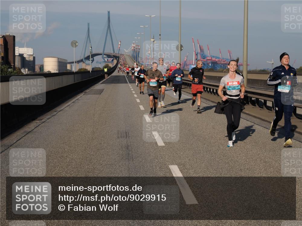 03.10.2025 - Köhlbrandbrückenlauf Fabian Wolf http://msf.ph/oto/9029915 03.10.2025 09:44:38 Position 3 1142, 3243 meine-sportfotos.de