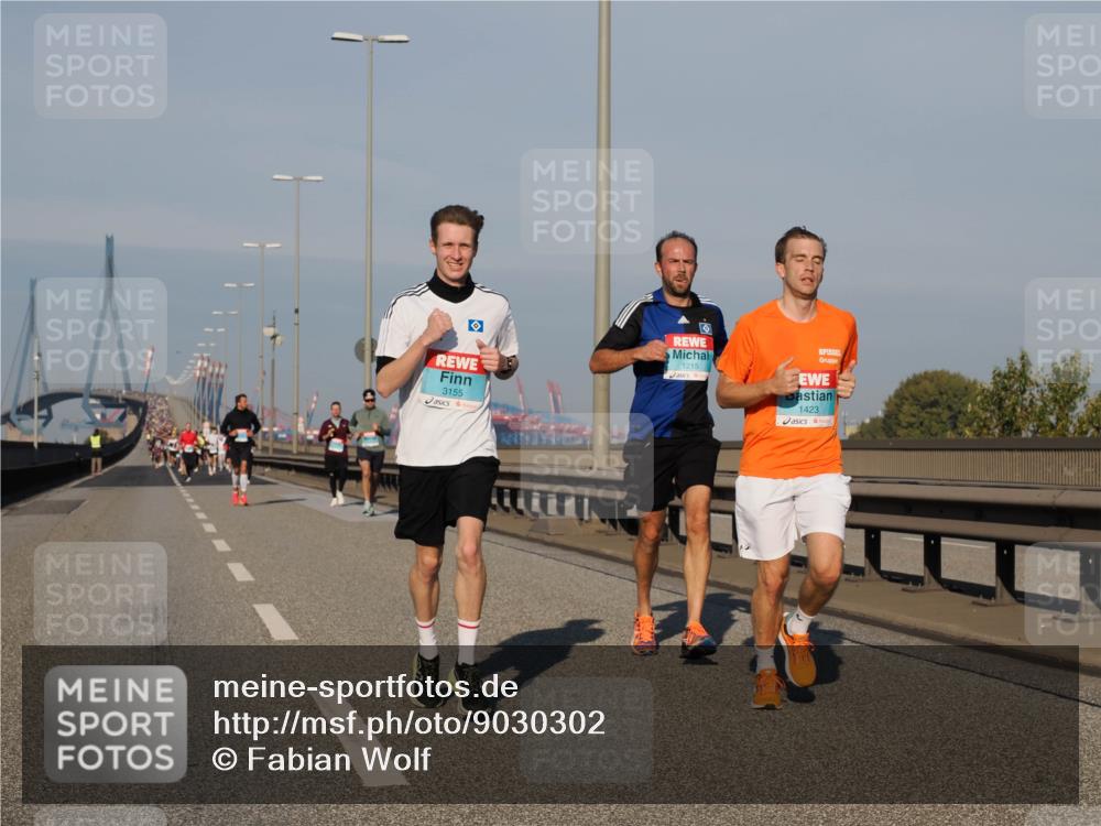 03.10.2025 - Köhlbrandbrückenlauf Fabian Wolf http://msf.ph/oto/9030302 03.10.2025 09:44:52 Position 3 3155, 1215, 1423 meine-sportfotos.de