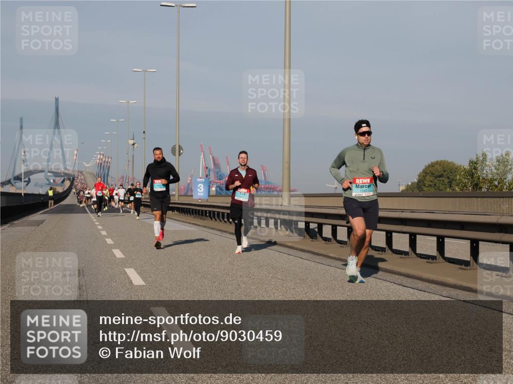 03.10.2025 - Köhlbrandbrückenlauf Fabian Wolf http://msf.ph/oto/9030459 03.10.2025 09:44:58 Position 3 1143 meine-sportfotos.de