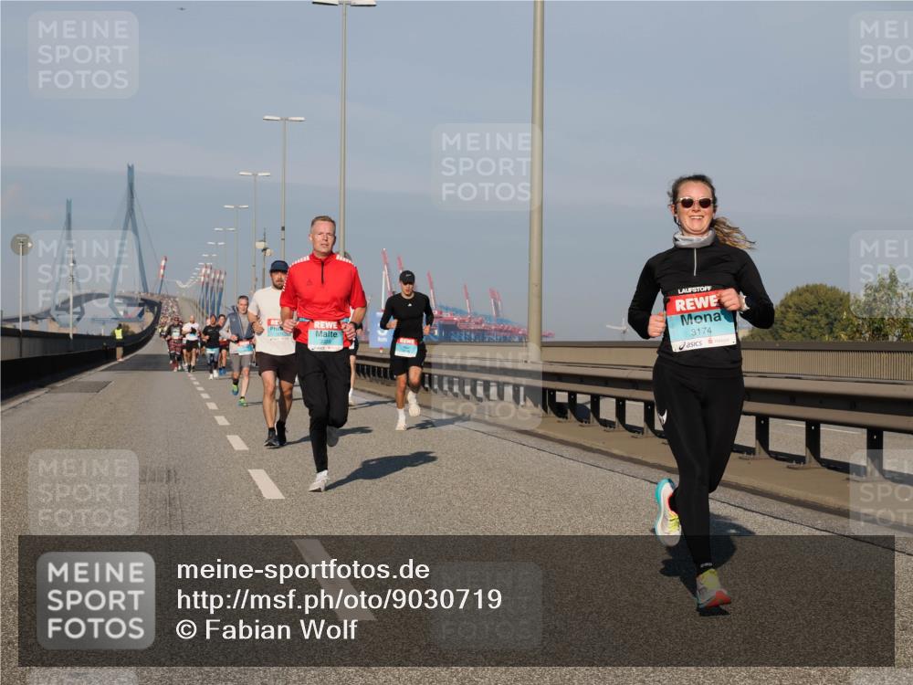 03.10.2025 - Köhlbrandbrückenlauf Fabian Wolf http://msf.ph/oto/9030719 03.10.2025 09:45:10 Position 3 3174 meine-sportfotos.de