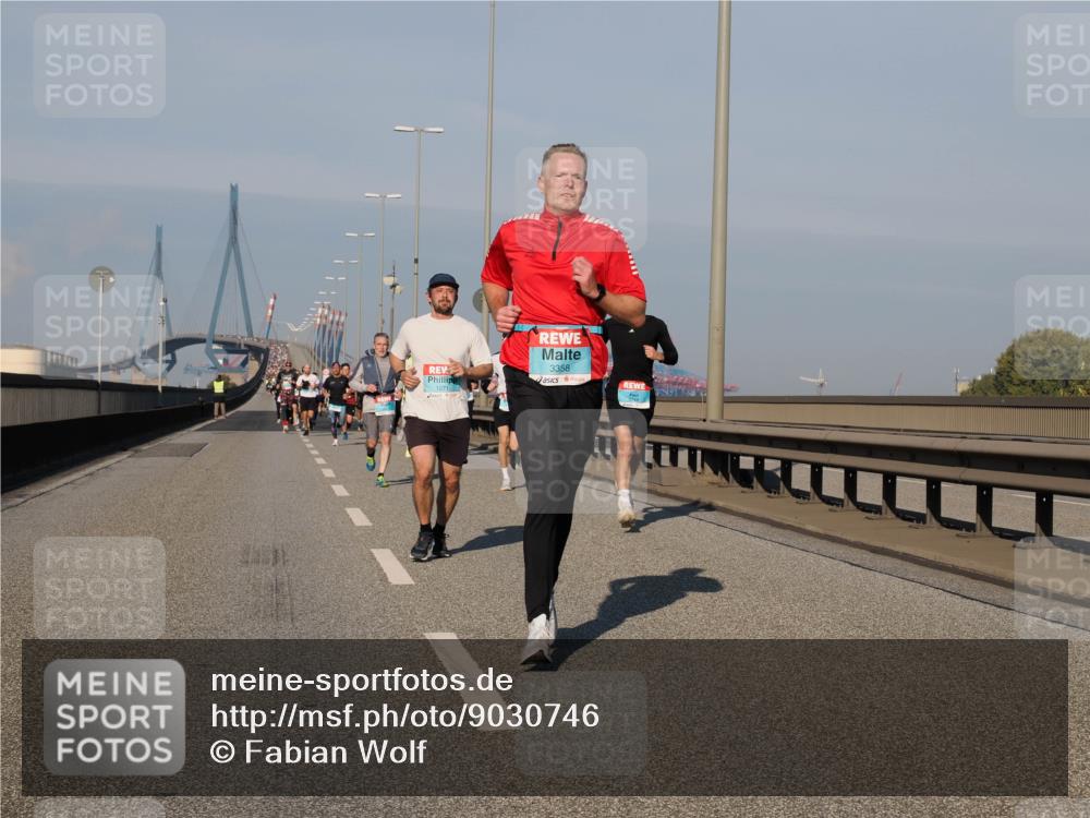 03.10.2025 - Köhlbrandbrückenlauf Fabian Wolf http://msf.ph/oto/9030746 03.10.2025 09:45:12 Position 3 3358 meine-sportfotos.de