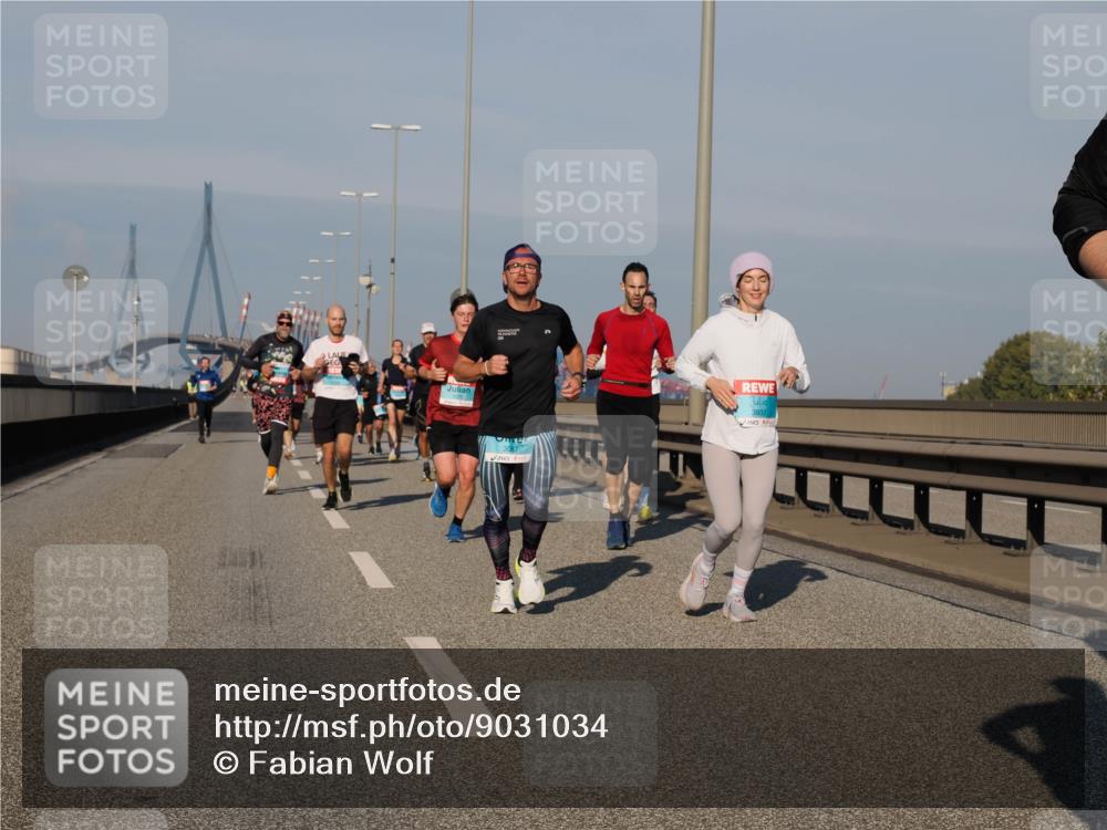 03.10.2025 - Köhlbrandbrückenlauf Fabian Wolf http://msf.ph/oto/9031034 03.10.2025 09:45:23 Position 3 3837 meine-sportfotos.de