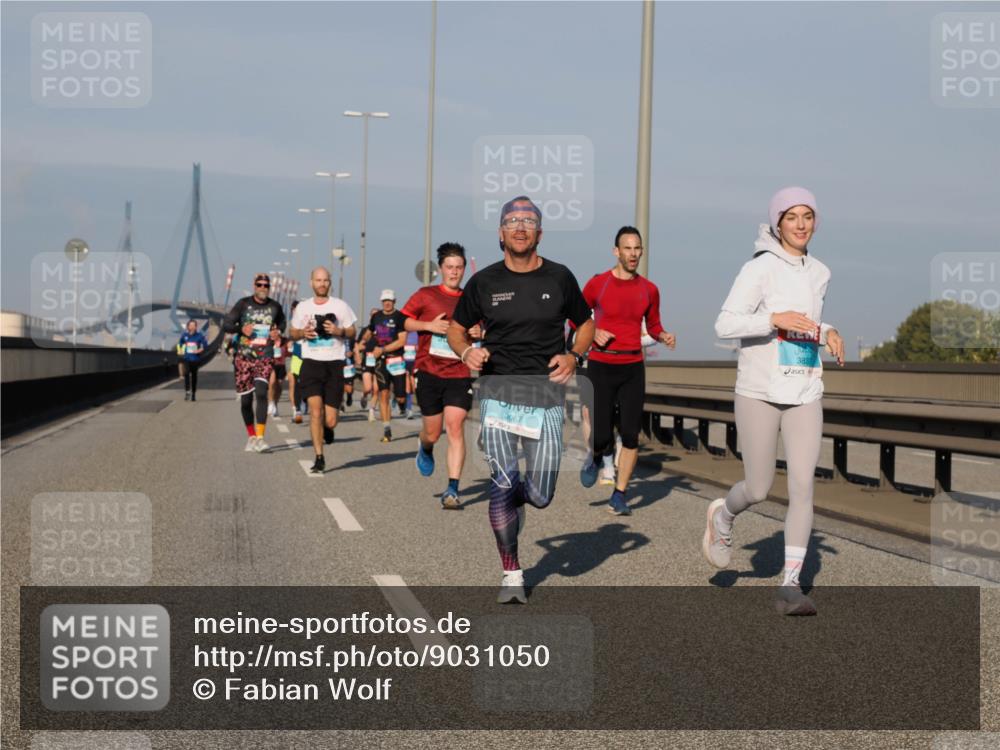 03.10.2025 - Köhlbrandbrückenlauf Fabian Wolf http://msf.ph/oto/9031050 03.10.2025 09:45:23 Position 3 3087, 3837 meine-sportfotos.de