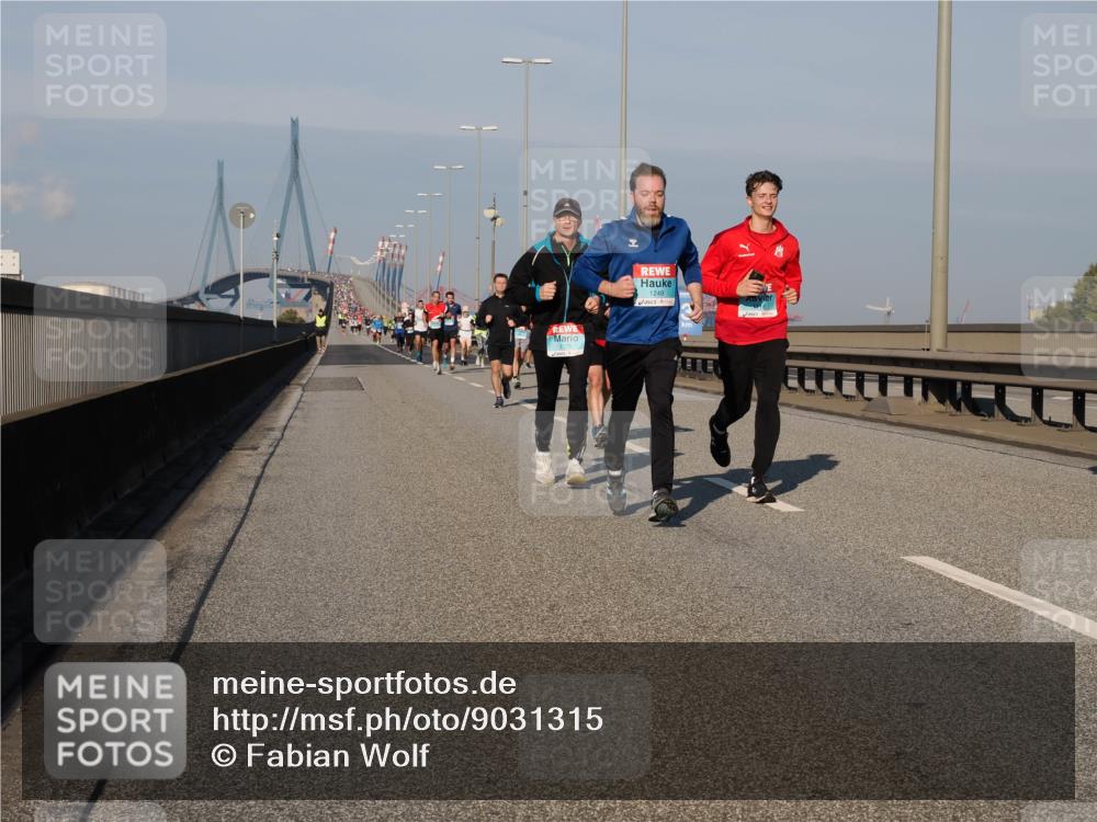 03.10.2025 - Köhlbrandbrückenlauf Fabian Wolf http://msf.ph/oto/9031315 03.10.2025 09:45:34 Position 3 1249 meine-sportfotos.de