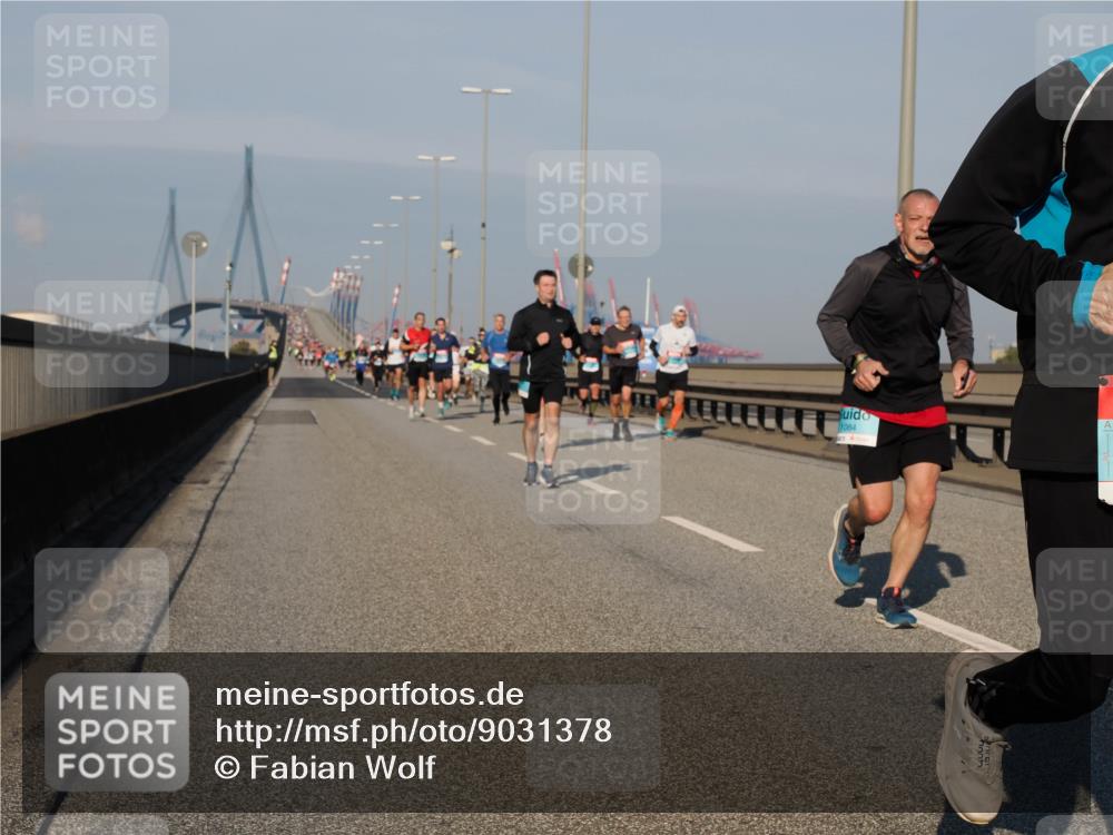 03.10.2025 - Köhlbrandbrückenlauf Fabian Wolf http://msf.ph/oto/9031378 03.10.2025 09:45:38 Position 3 1084 meine-sportfotos.de