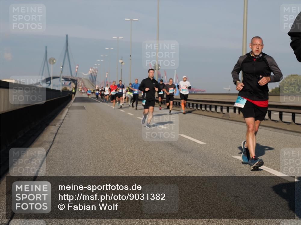 03.10.2025 - Köhlbrandbrückenlauf Fabian Wolf http://msf.ph/oto/9031382 03.10.2025 09:45:38 Position 3 1084 meine-sportfotos.de