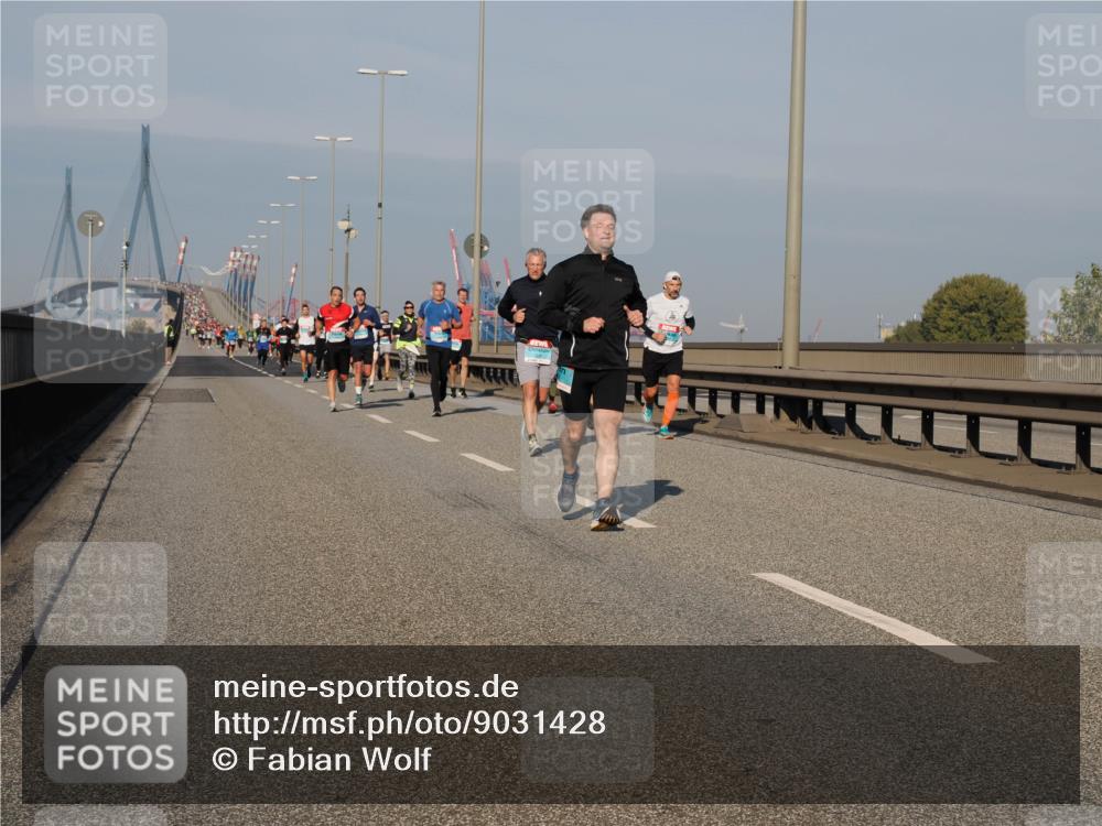 03.10.2025 - Köhlbrandbrückenlauf Fabian Wolf http://msf.ph/oto/9031428 03.10.2025 09:45:40 Position 3  meine-sportfotos.de