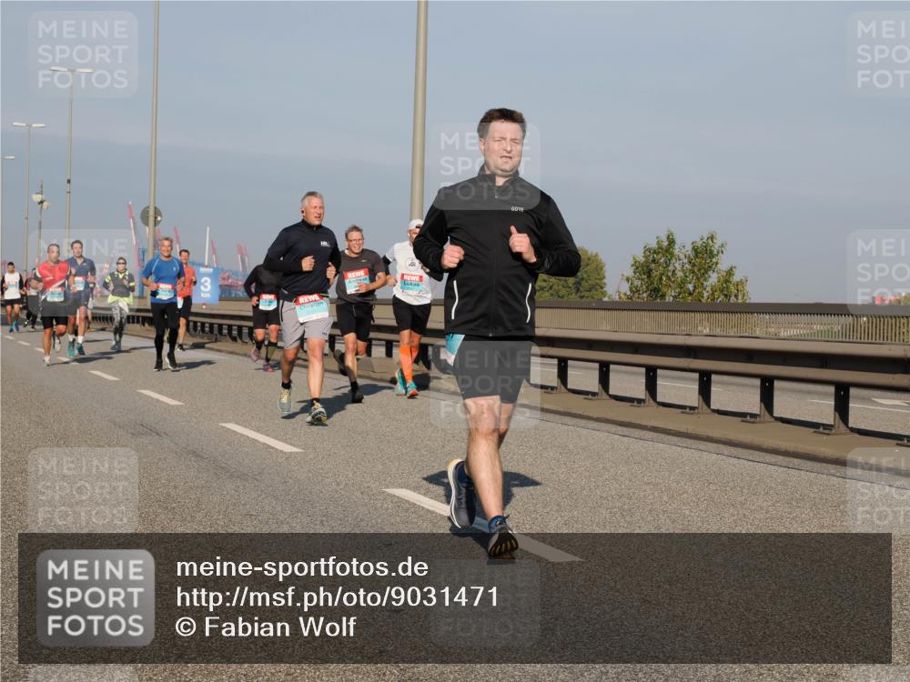 03.10.2025 - Köhlbrandbrückenlauf Fabian Wolf http://msf.ph/oto/9031471 03.10.2025 09:45:41 Position 3 3 meine-sportfotos.de