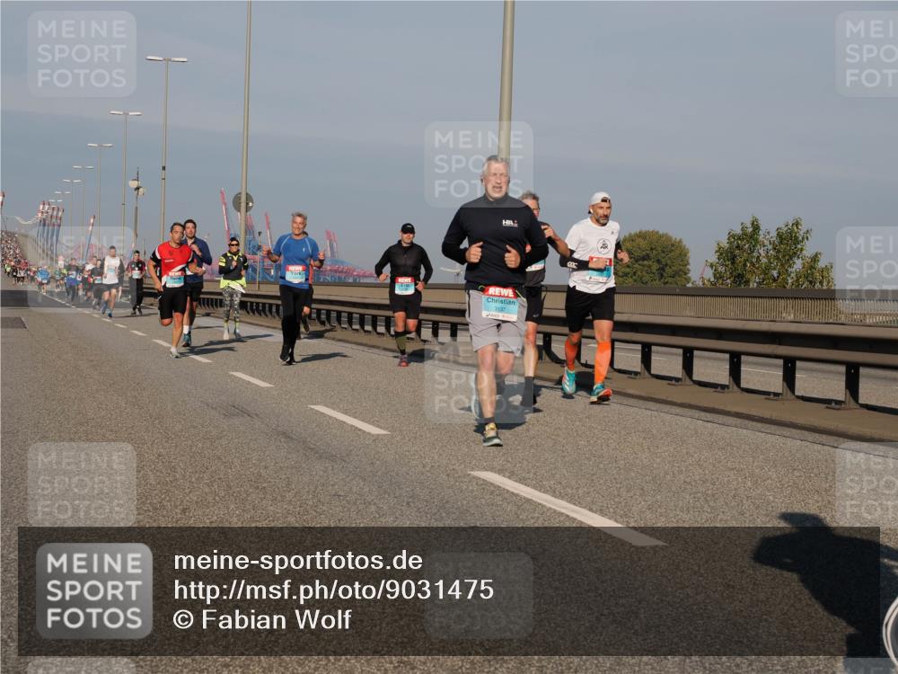 03.10.2025 - Köhlbrandbrückenlauf Fabian Wolf http://msf.ph/oto/9031475 03.10.2025 09:45:42 Position 3 3137 meine-sportfotos.de