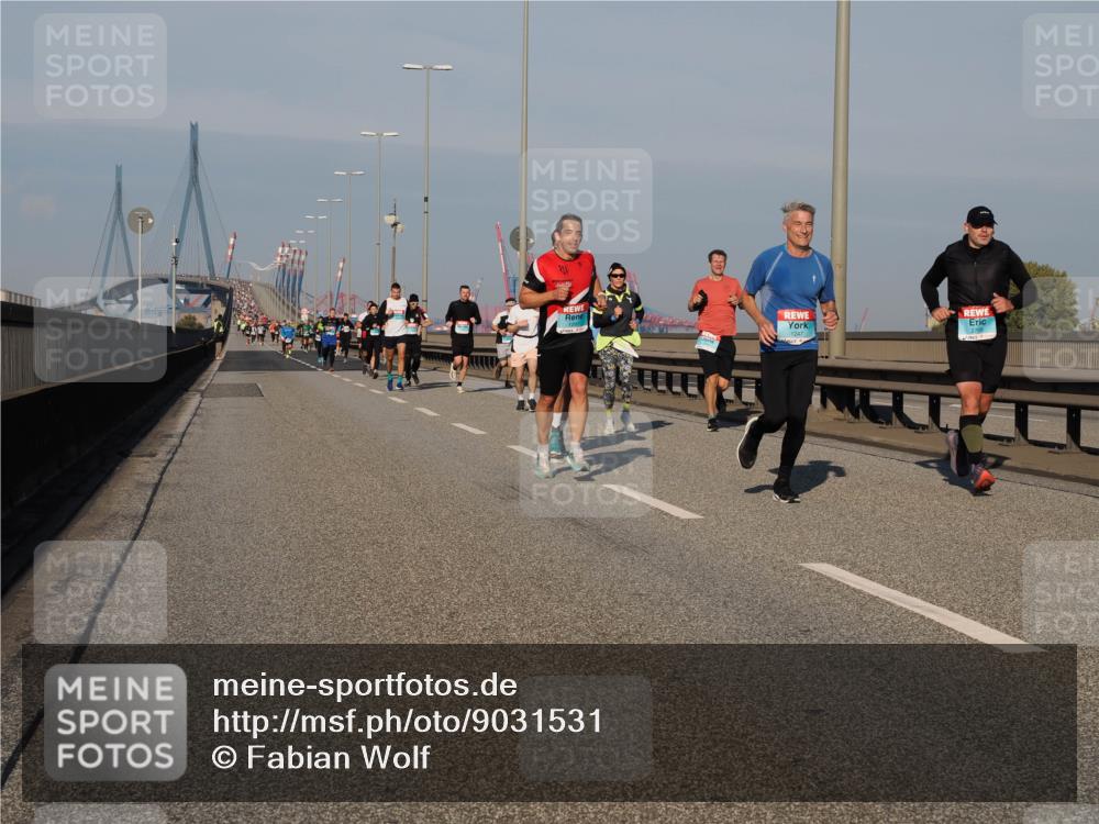 03.10.2025 - Köhlbrandbrückenlauf Fabian Wolf http://msf.ph/oto/9031531 03.10.2025 09:45:45 Position 3 2709, 1247 meine-sportfotos.de