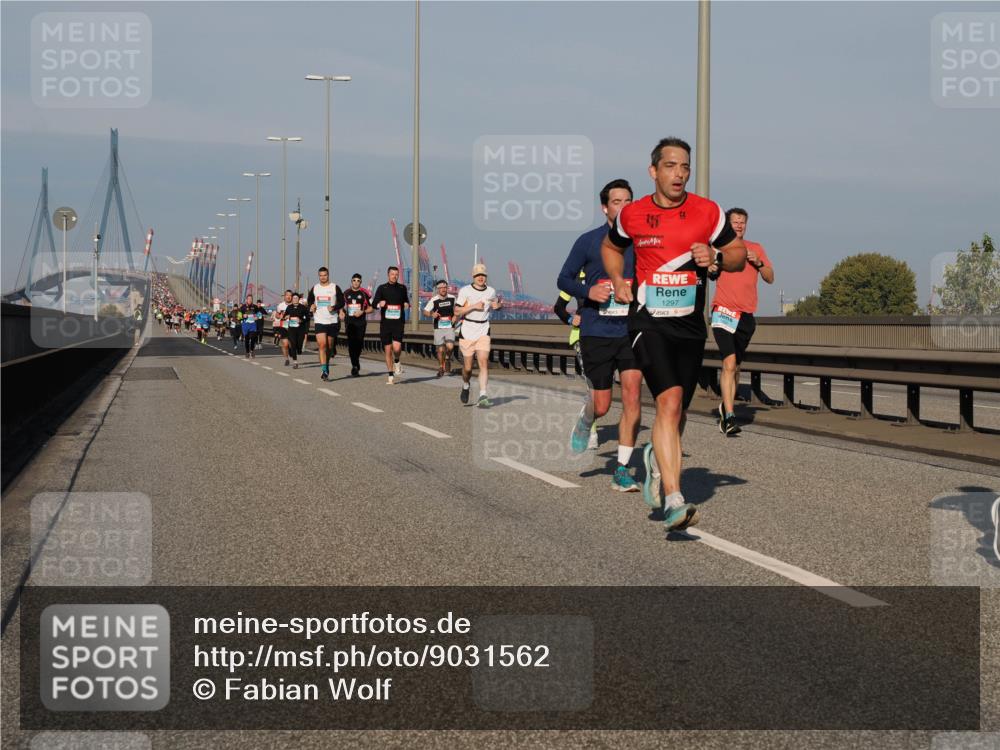 03.10.2025 - Köhlbrandbrückenlauf Fabian Wolf http://msf.ph/oto/9031562 03.10.2025 09:45:47 Position 3 1297 meine-sportfotos.de