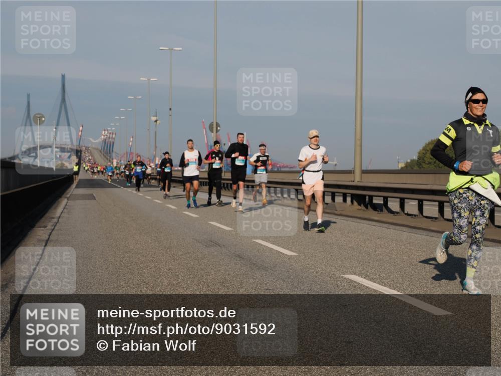 03.10.2025 - Köhlbrandbrückenlauf Fabian Wolf http://msf.ph/oto/9031592 03.10.2025 09:45:49 Position 3  meine-sportfotos.de