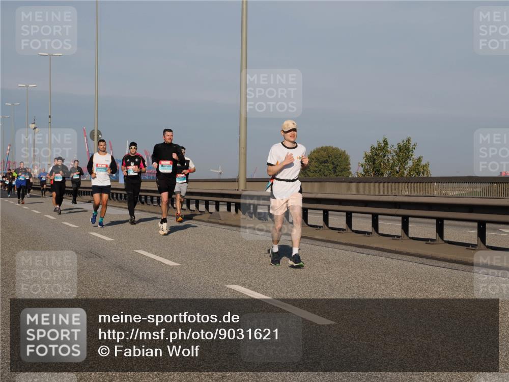 03.10.2025 - Köhlbrandbrückenlauf Fabian Wolf http://msf.ph/oto/9031621 03.10.2025 09:45:51 Position 3  meine-sportfotos.de