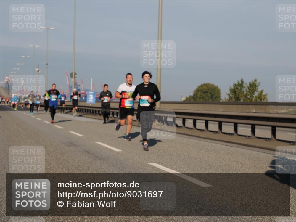 03.10.2025 - Köhlbrandbrückenlauf Fabian Wolf http://msf.ph/oto/9031697 03.10.2025 09:45:57 Position 3 3 meine-sportfotos.de
