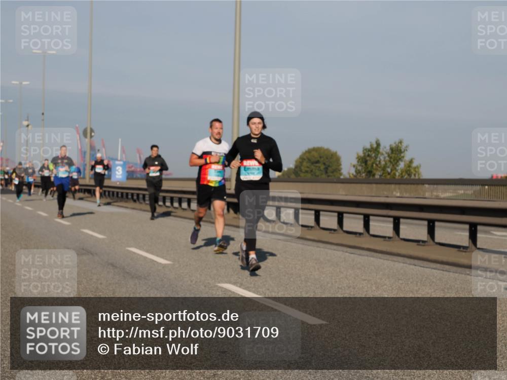 03.10.2025 - Köhlbrandbrückenlauf Fabian Wolf http://msf.ph/oto/9031709 03.10.2025 09:45:58 Position 3 3 meine-sportfotos.de