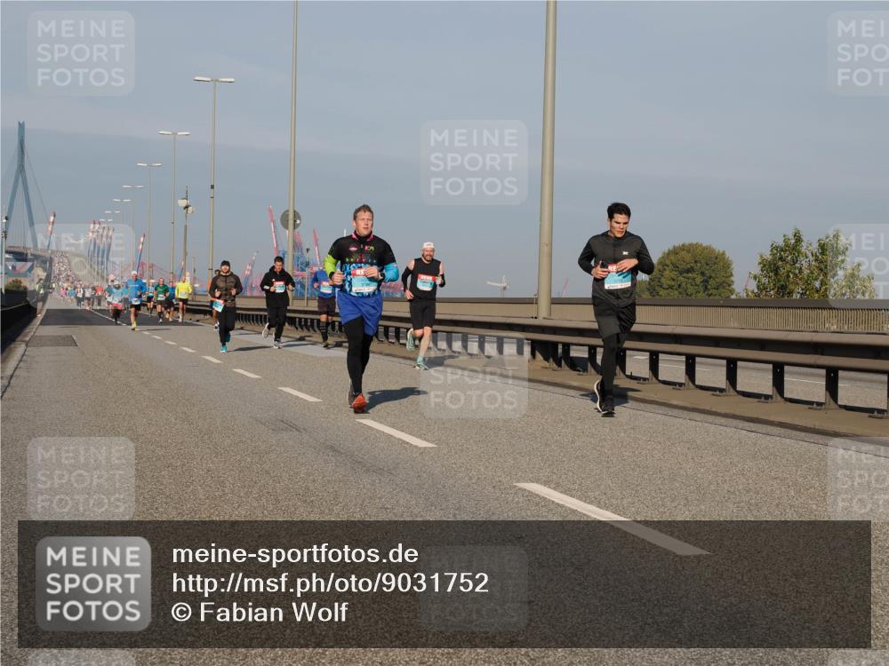 03.10.2025 - Köhlbrandbrückenlauf Fabian Wolf http://msf.ph/oto/9031752 03.10.2025 09:46:01 Position 3  meine-sportfotos.de