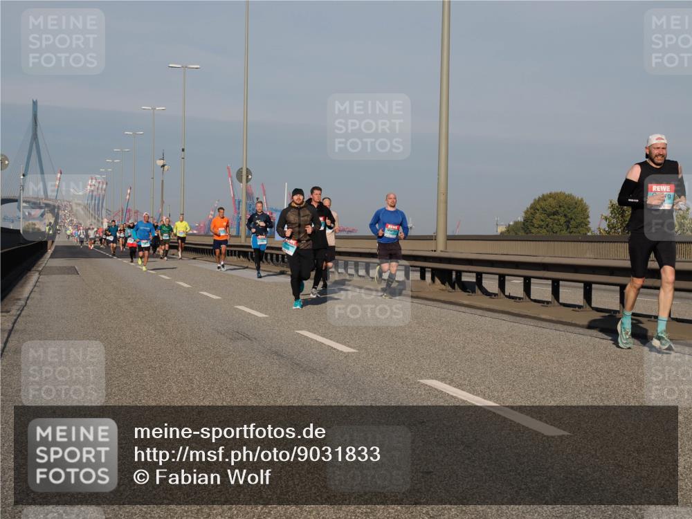 03.10.2025 - Köhlbrandbrückenlauf Fabian Wolf http://msf.ph/oto/9031833 03.10.2025 09:46:05 Position 3  meine-sportfotos.de