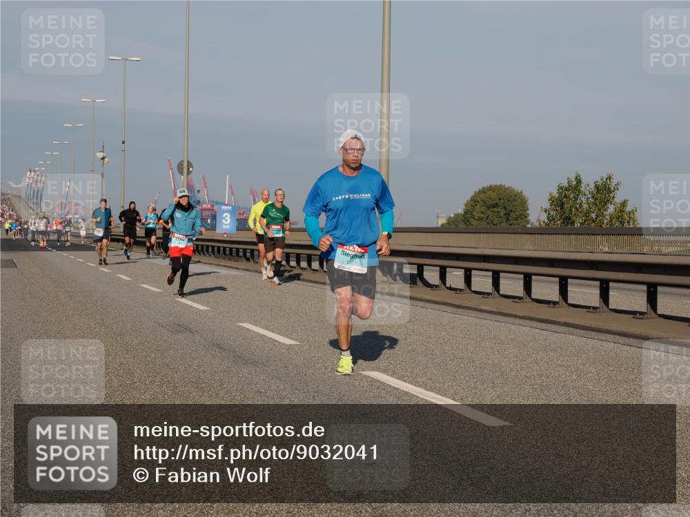 03.10.2025 - Köhlbrandbrückenlauf Fabian Wolf http://msf.ph/oto/9032041 03.10.2025 09:46:16 Position 3 1021, 3 meine-sportfotos.de