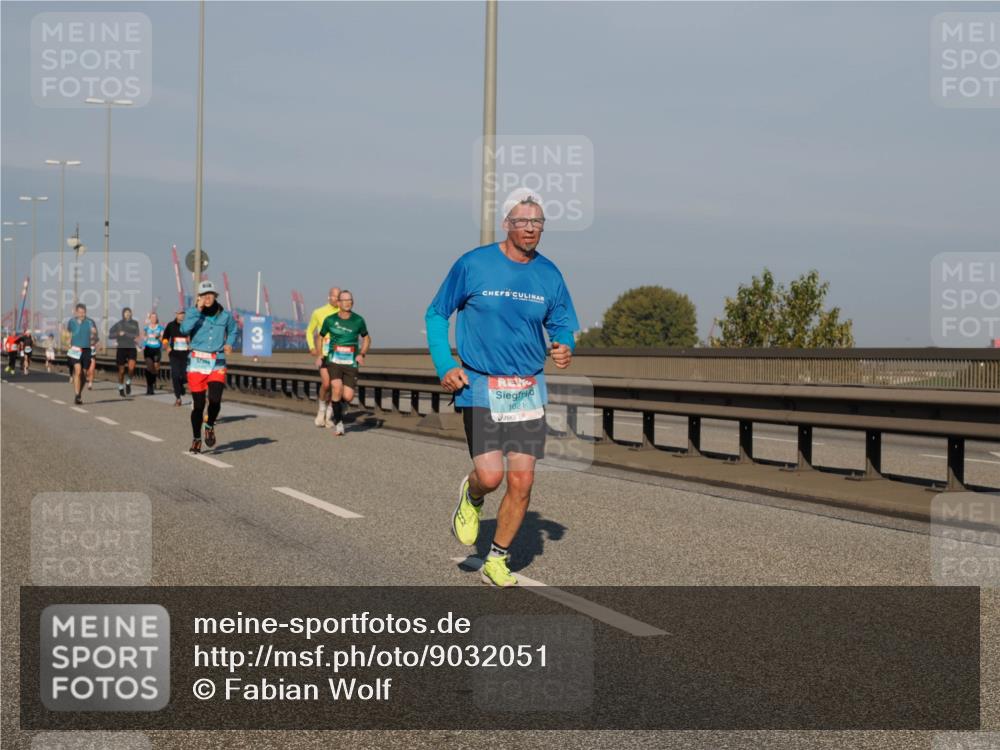 03.10.2025 - Köhlbrandbrückenlauf Fabian Wolf http://msf.ph/oto/9032051 03.10.2025 09:46:17 Position 3 3, 1021 meine-sportfotos.de