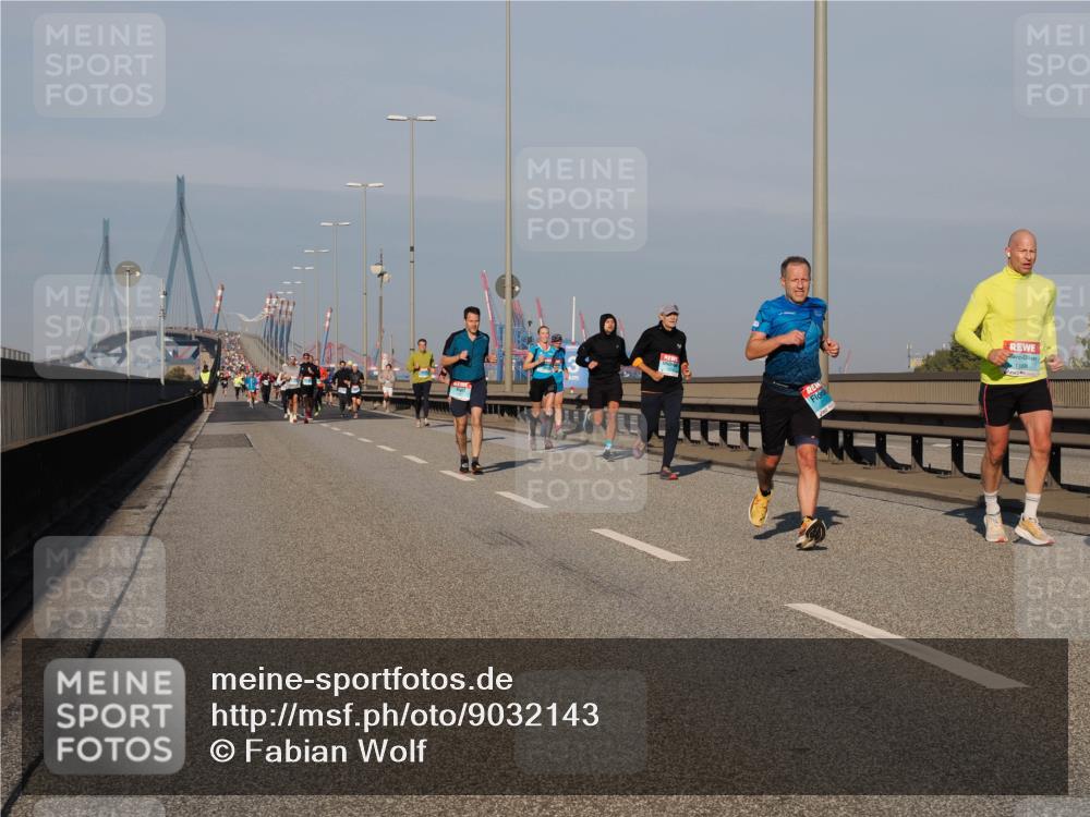 03.10.2025 - Köhlbrandbrückenlauf Fabian Wolf http://msf.ph/oto/9032143 03.10.2025 09:46:21 Position 3 1168 meine-sportfotos.de