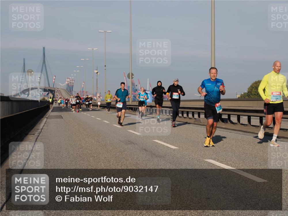 03.10.2025 - Köhlbrandbrückenlauf Fabian Wolf http://msf.ph/oto/9032147 03.10.2025 09:46:21 Position 3 1168 meine-sportfotos.de