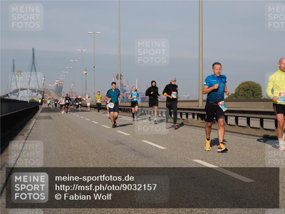 03.10.2025 - Köhlbrandbrückenlauf Fabian Wolf http://msf.ph/oto/9032157 03.10.2025 09:46:22 Position 3 116 meine-sportfotos.de
