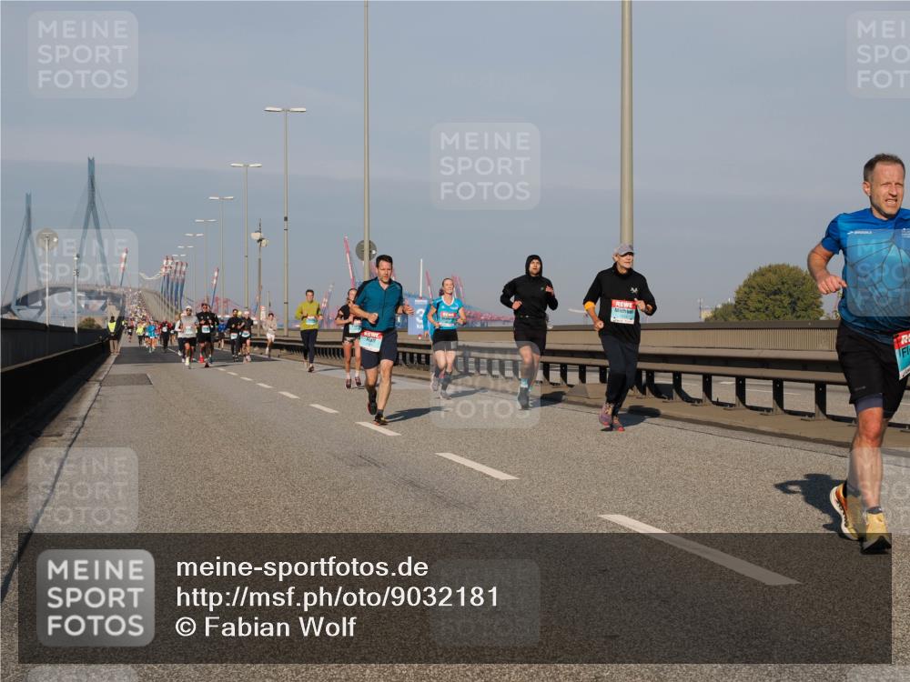 03.10.2025 - Köhlbrandbrückenlauf Fabian Wolf http://msf.ph/oto/9032181 03.10.2025 09:46:23 Position 3  meine-sportfotos.de