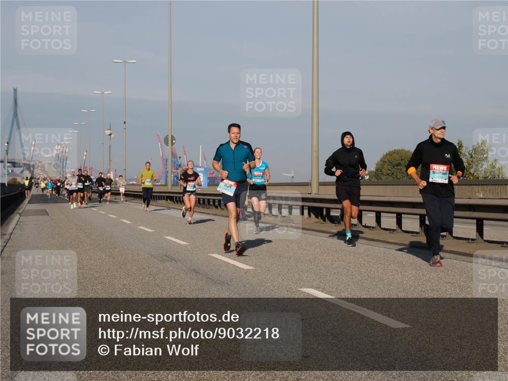 03.10.2025 - Köhlbrandbrückenlauf Fabian Wolf http://msf.ph/oto/9032218 03.10.2025 09:46:24 Position 3 1133 meine-sportfotos.de