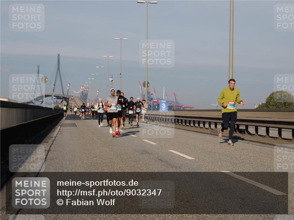 03.10.2025 - Köhlbrandbrückenlauf Fabian Wolf http://msf.ph/oto/9032347 03.10.2025 09:46:32 Position 3  meine-sportfotos.de
