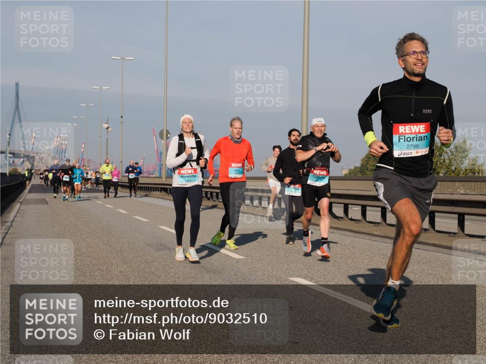 03.10.2025 - Köhlbrandbrückenlauf Fabian Wolf http://msf.ph/oto/9032510 03.10.2025 09:46:39 Position 3 1553, 2796 meine-sportfotos.de