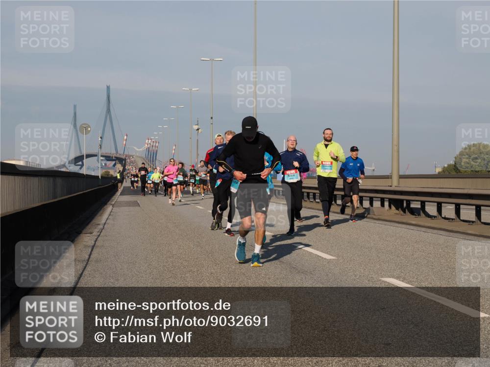 03.10.2025 - Köhlbrandbrückenlauf Fabian Wolf http://msf.ph/oto/9032691 03.10.2025 09:46:49 Position 3  meine-sportfotos.de