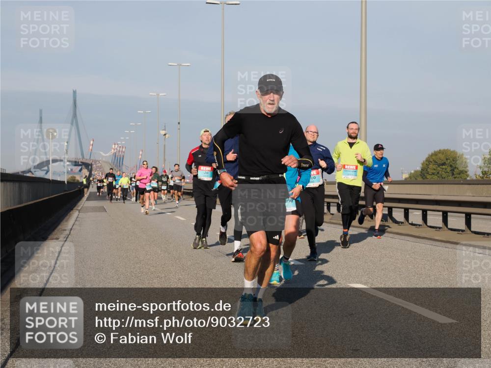 03.10.2025 - Köhlbrandbrückenlauf Fabian Wolf http://msf.ph/oto/9032723 03.10.2025 09:46:50 Position 3  meine-sportfotos.de