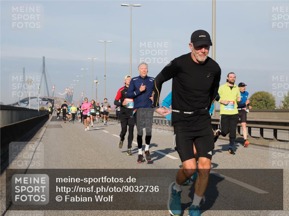 03.10.2025 - Köhlbrandbrückenlauf Fabian Wolf http://msf.ph/oto/9032736 03.10.2025 09:46:51 Position 3  meine-sportfotos.de