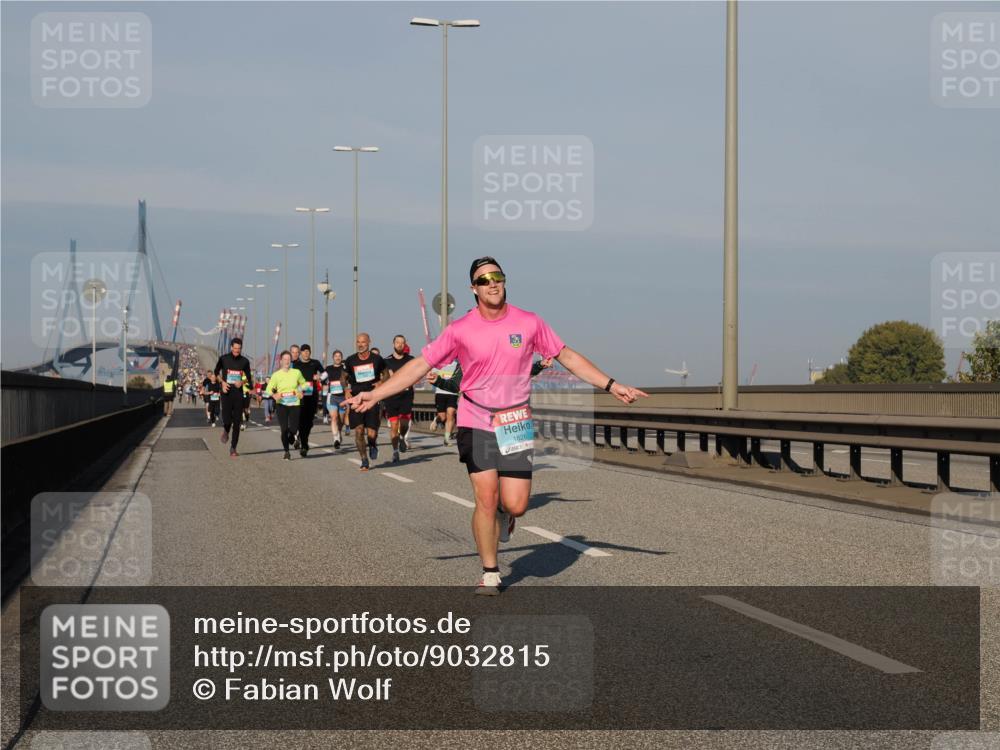 03.10.2025 - Köhlbrandbrückenlauf Fabian Wolf http://msf.ph/oto/9032815 03.10.2025 09:46:57 Position 3 1826 meine-sportfotos.de