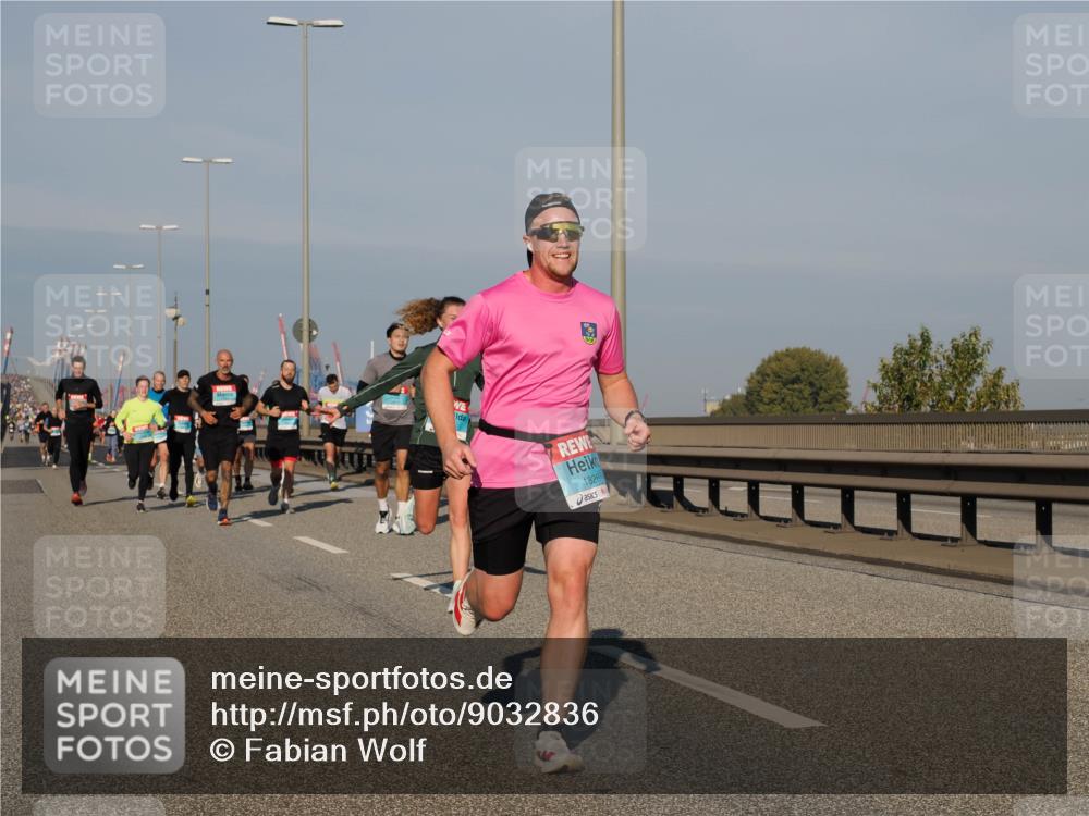 03.10.2025 - Köhlbrandbrückenlauf Fabian Wolf http://msf.ph/oto/9032836 03.10.2025 09:46:58 Position 3 1826 meine-sportfotos.de