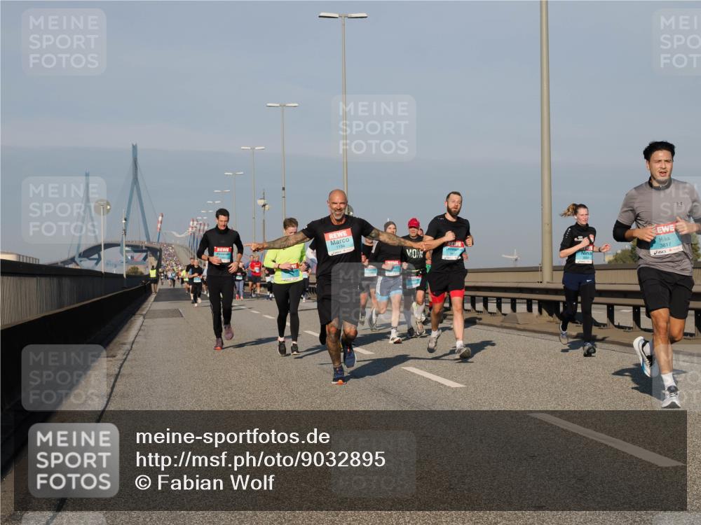 03.10.2025 - Köhlbrandbrückenlauf Fabian Wolf http://msf.ph/oto/9032895 03.10.2025 09:47:01 Position 3 1194, 3817 meine-sportfotos.de