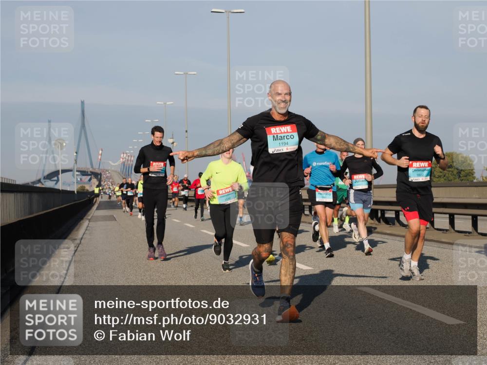 03.10.2025 - Köhlbrandbrückenlauf Fabian Wolf http://msf.ph/oto/9032931 03.10.2025 09:47:03 Position 3 1110, 1194, 299, 1602 meine-sportfotos.de