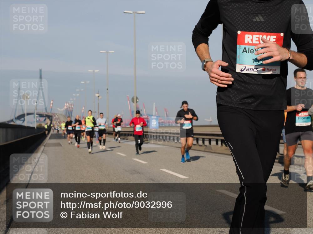 03.10.2025 - Köhlbrandbrückenlauf Fabian Wolf http://msf.ph/oto/9032996 03.10.2025 09:47:06 Position 3 136, 1146 meine-sportfotos.de